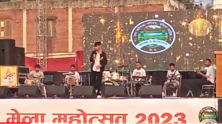 Paonta Sahib: रोनहाट के उभरते युवा गायक विवेक की आवाज ने मोहा दर्शकों का मन ddnewsportal.com