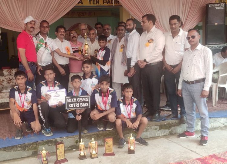 Paonta Sahib: कोटड़ी व्यास स्कूल U-14 Boys टूर्नामेंट में आल राउंड बेस्ट  ddnewsportal.com
